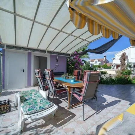 Appartamento Milka Vodice